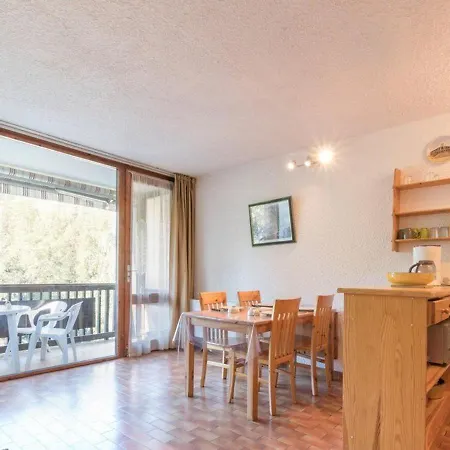 Chaleureux Avec Balcon A Serre-chevalier, Parking Et Casier A - 4 Personnes - Fr-1-330e-3